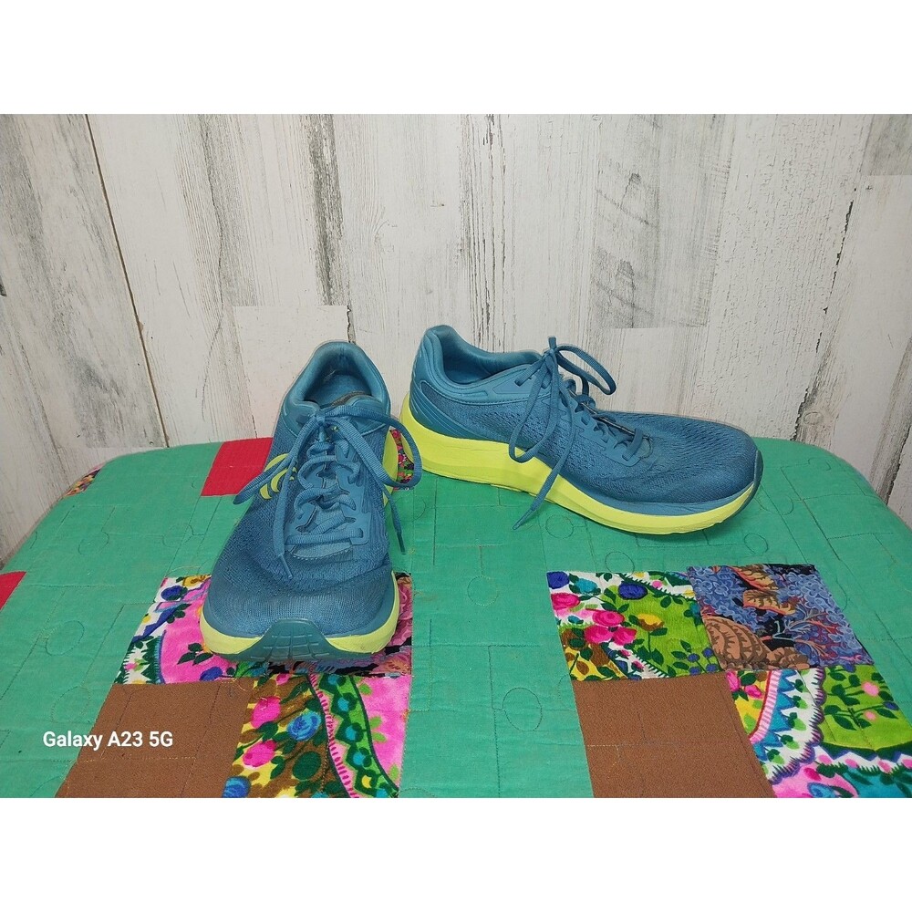 Topo Athletic Phantom 3 Blue/Lime Mens Size 10.5